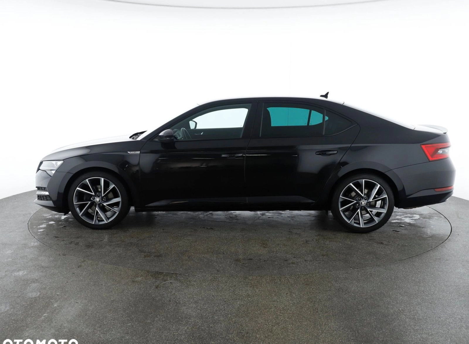 Skoda Superb cena 125900 przebieg: 87796, rok produkcji 2020 z Rybnik małe 781
